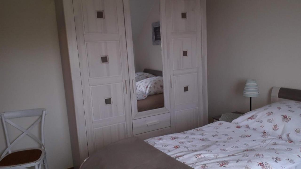 Ferienwohnung Am Dorfteich Фемарн Экстерьер фото